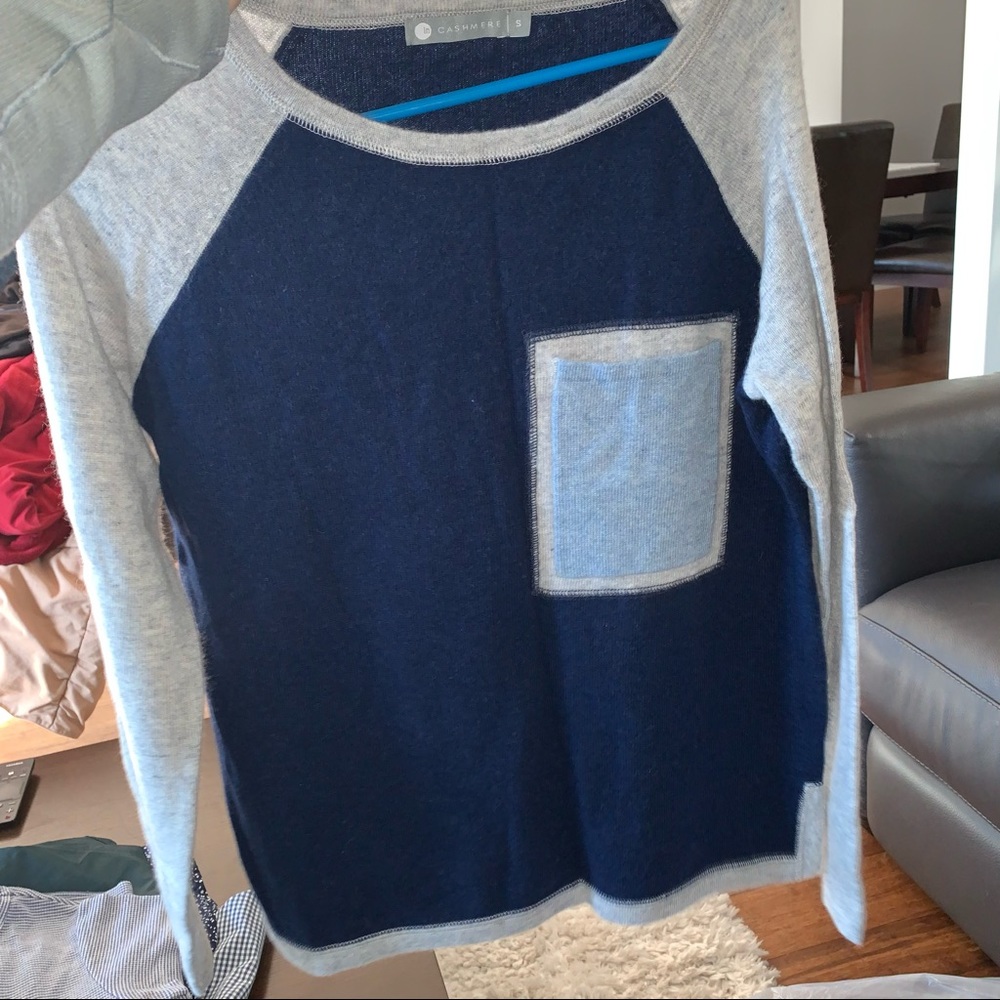 Cashmere sweater